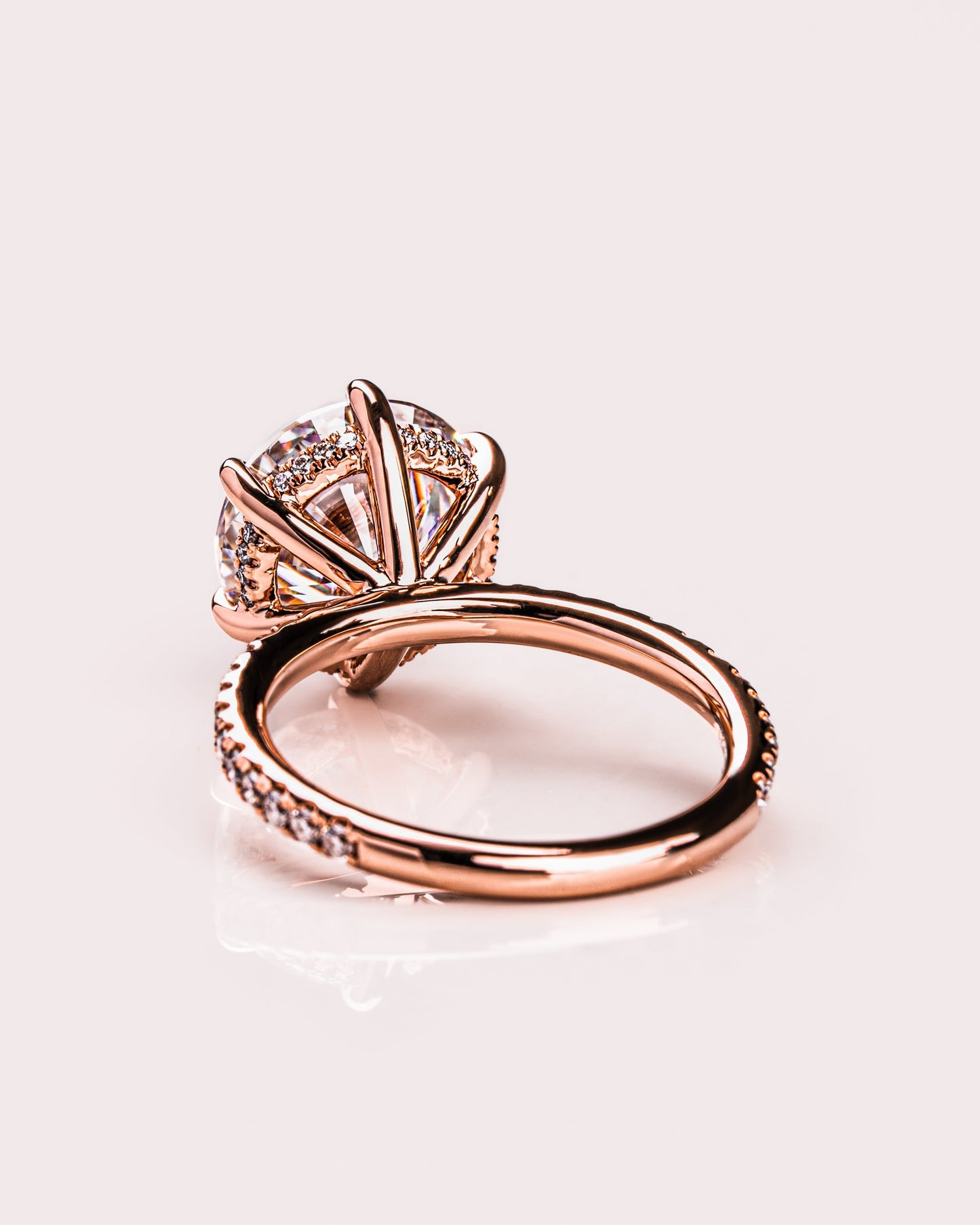 Harley (with Pavé) - Round