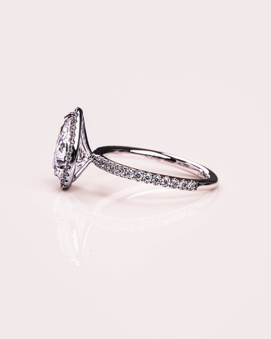 Emily (with Pavé) - Pear