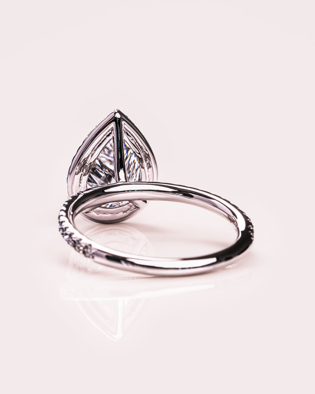 Emily (with Pavé) - Pear