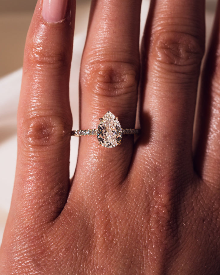 Jasmine (Pavé) - Pear