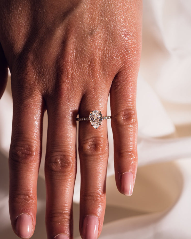 Jasmine (Pavé) - Pear