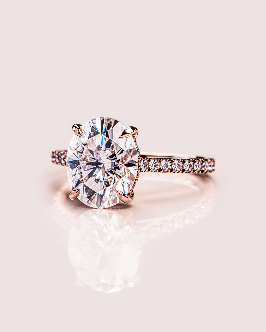 Caroline (with Pavé) - Oval