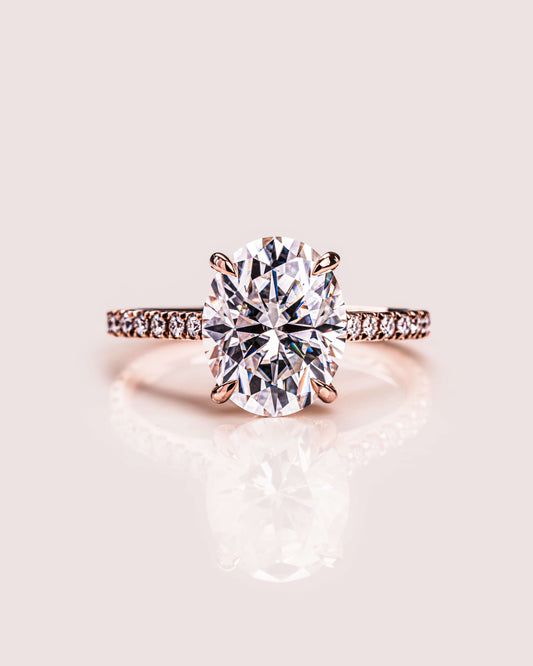 Caroline (with Pavé) - Oval