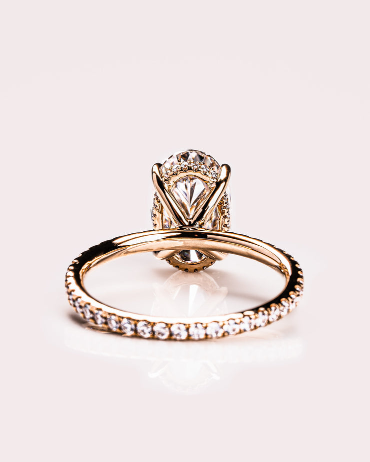 Harley (with Pavé) - Oval