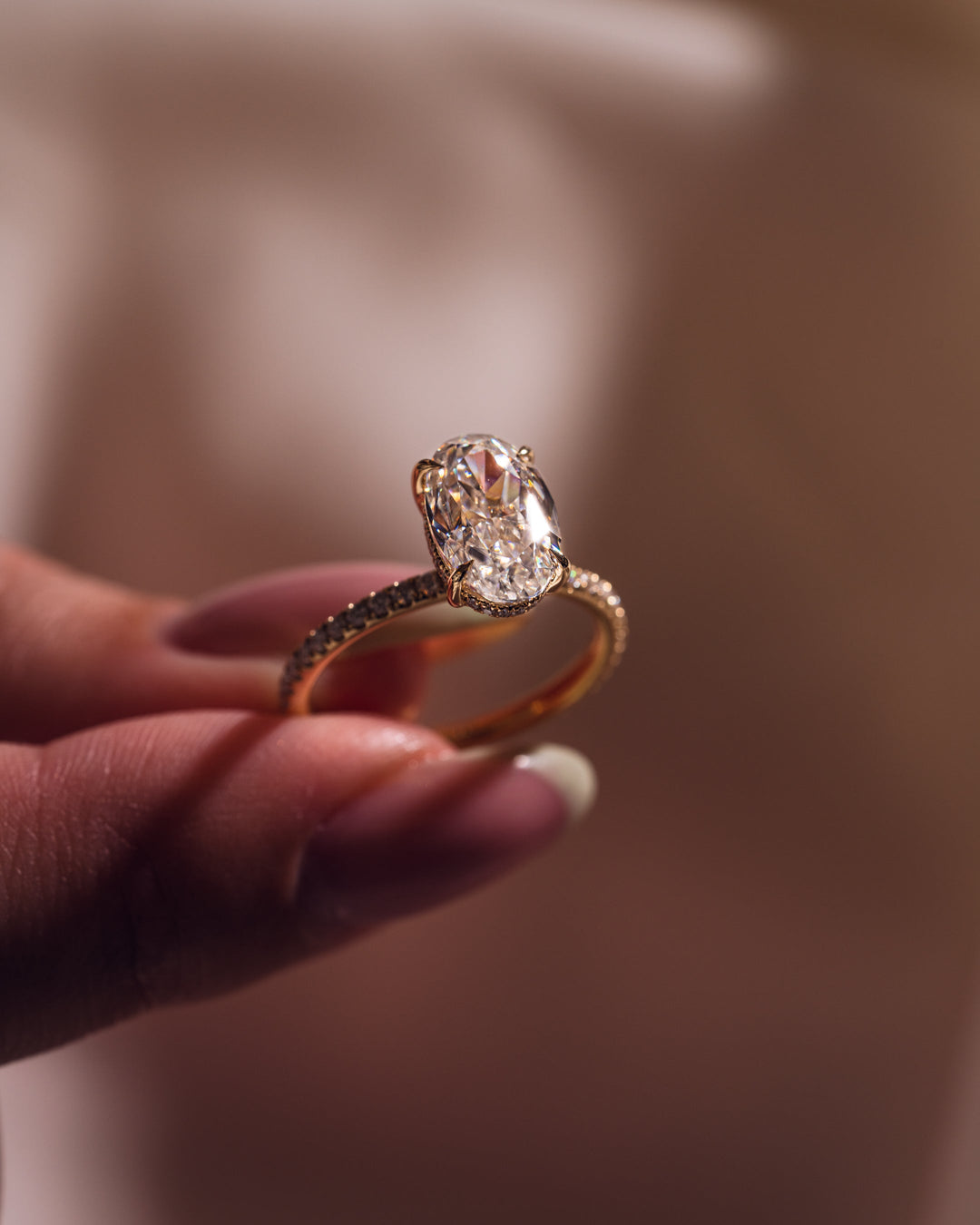 Harley (with Pavé) - Oval
