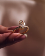 Harley (with Pavé) - Oval