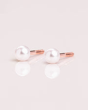 Laila - Pearl Earrings