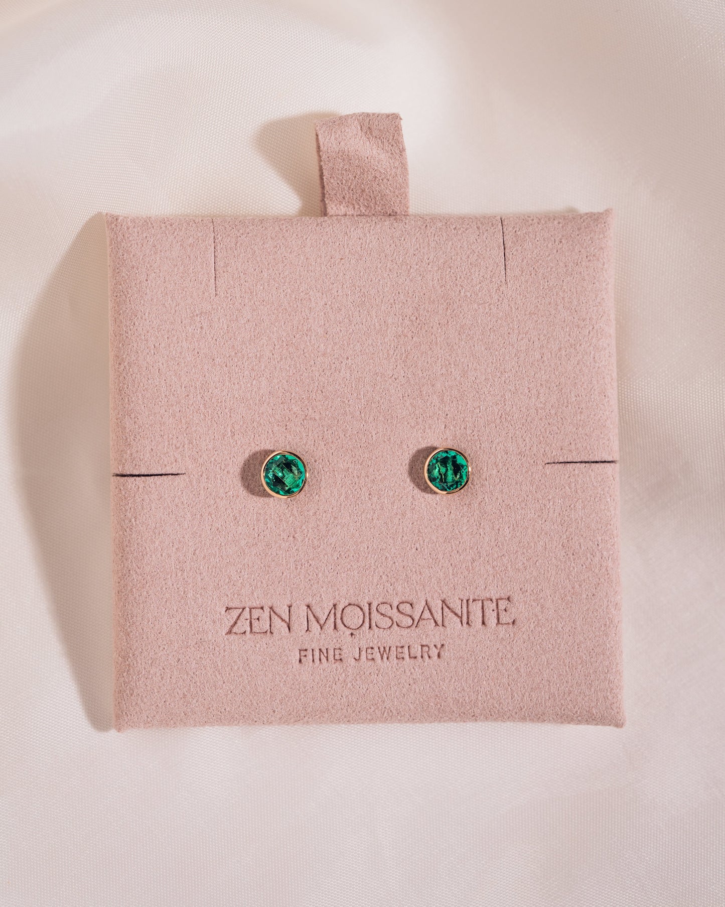 Demi Earrings - Round Lab-Emerald