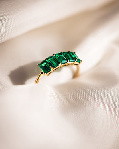 Faux Nicole - Lab-Emeralds