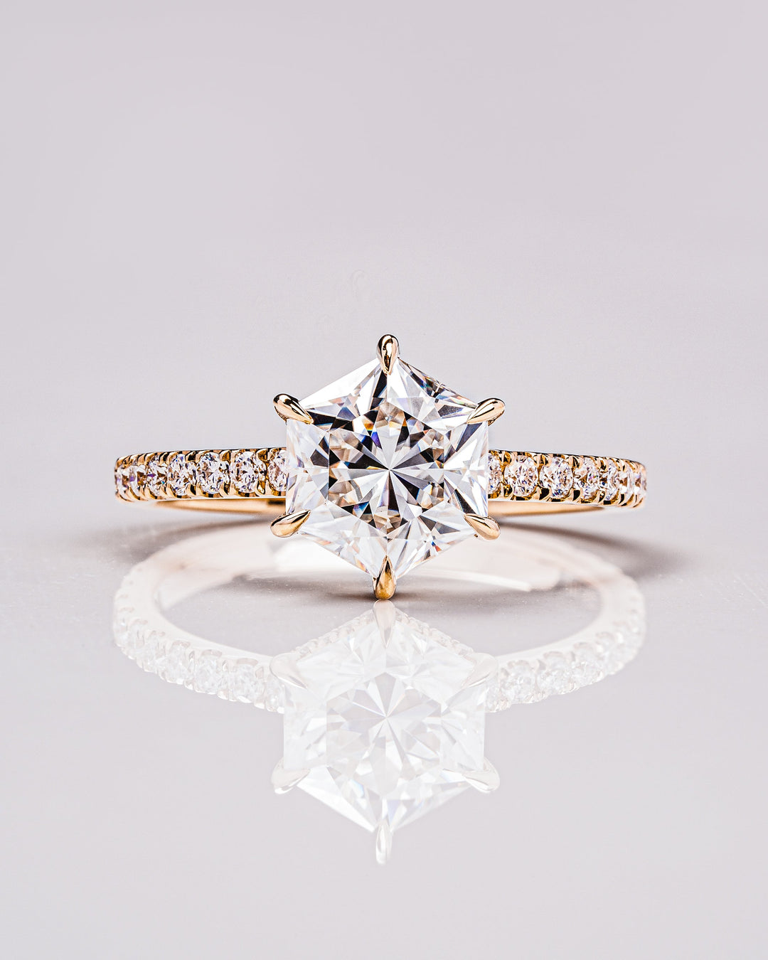 Jasmine (with Pavé) - Hexagon