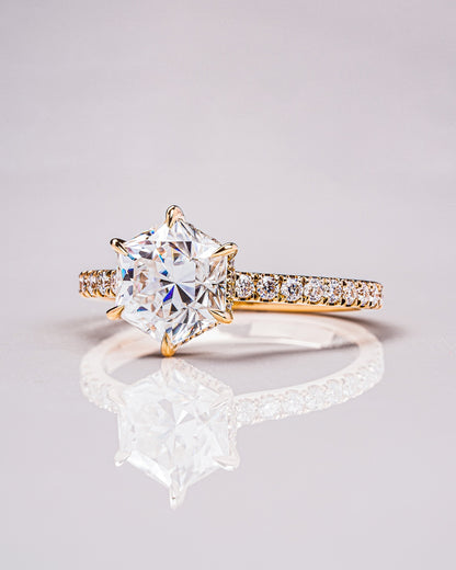 Jasmine (with Pavé) - Hexagon