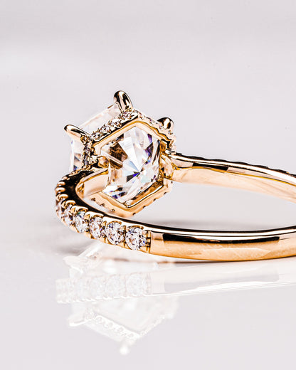 Jasmine (with Pavé) - Hexagon