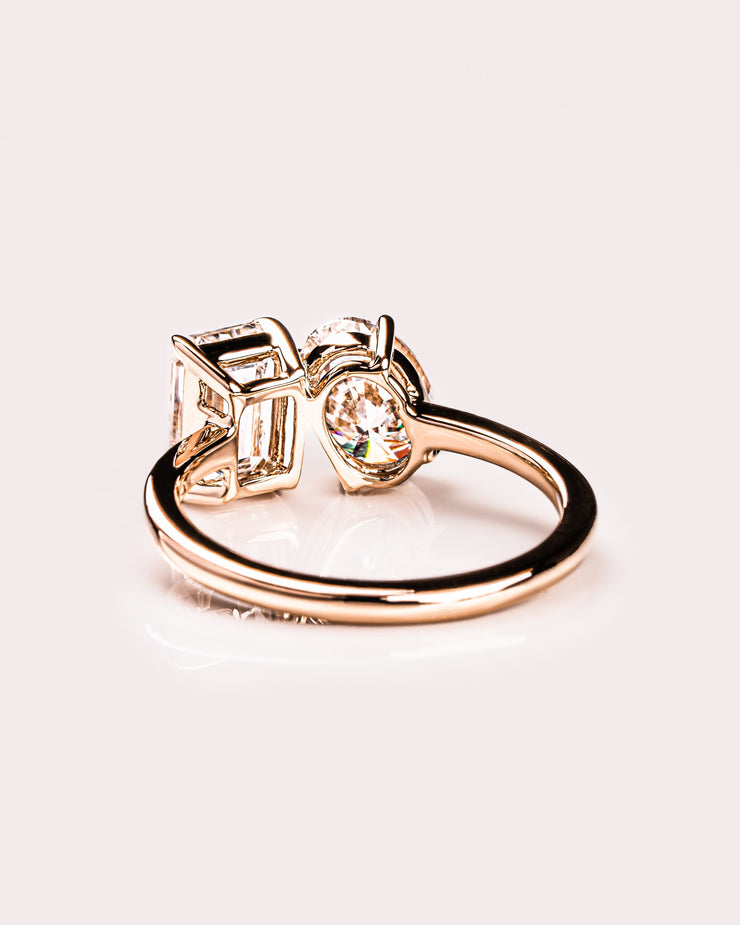 Tiana - Emerald & Oval