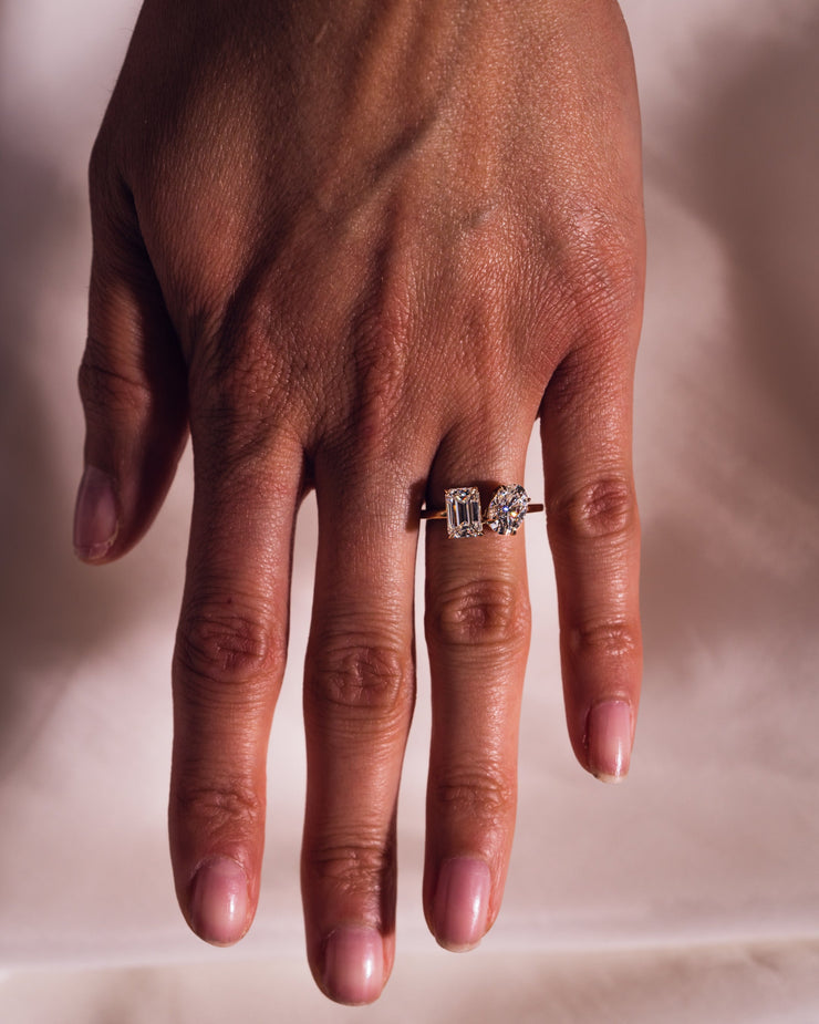 Tiana - Emerald & Oval