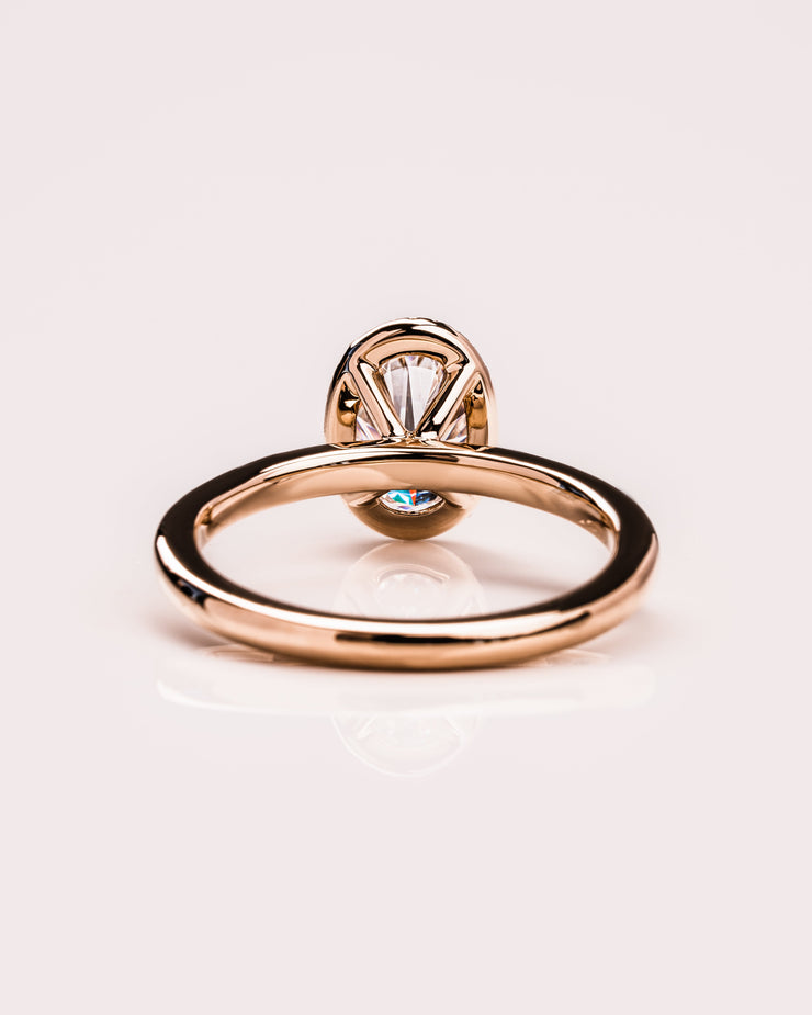 Emily - Oval