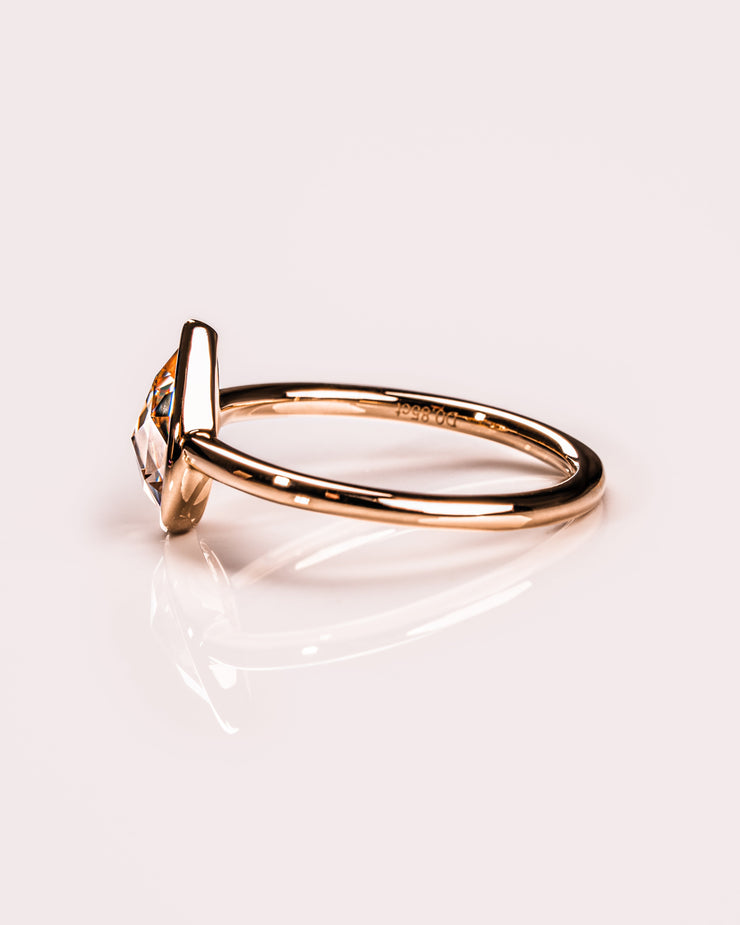 Eve - Rose Pear (Champagne)