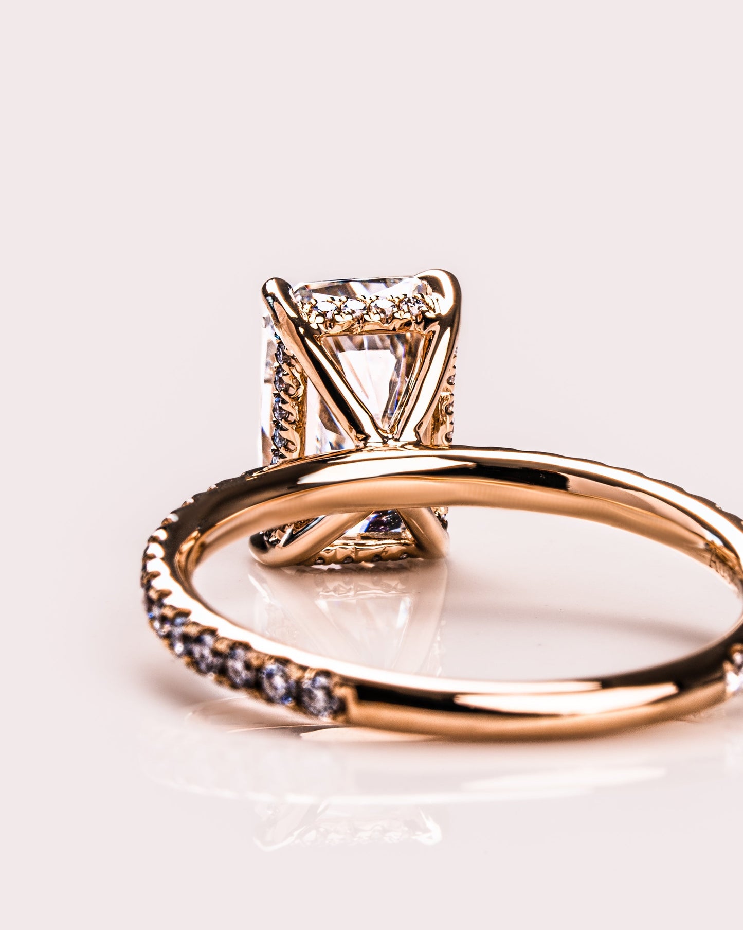Harley (with Pavé) - Radiant