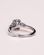 Hannah - Oval (Grey) & Pear