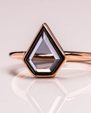 Xena - Rose Shield (Grey)