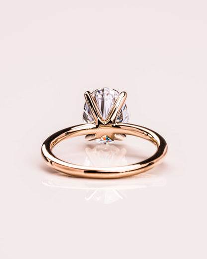 Becca - Oval
