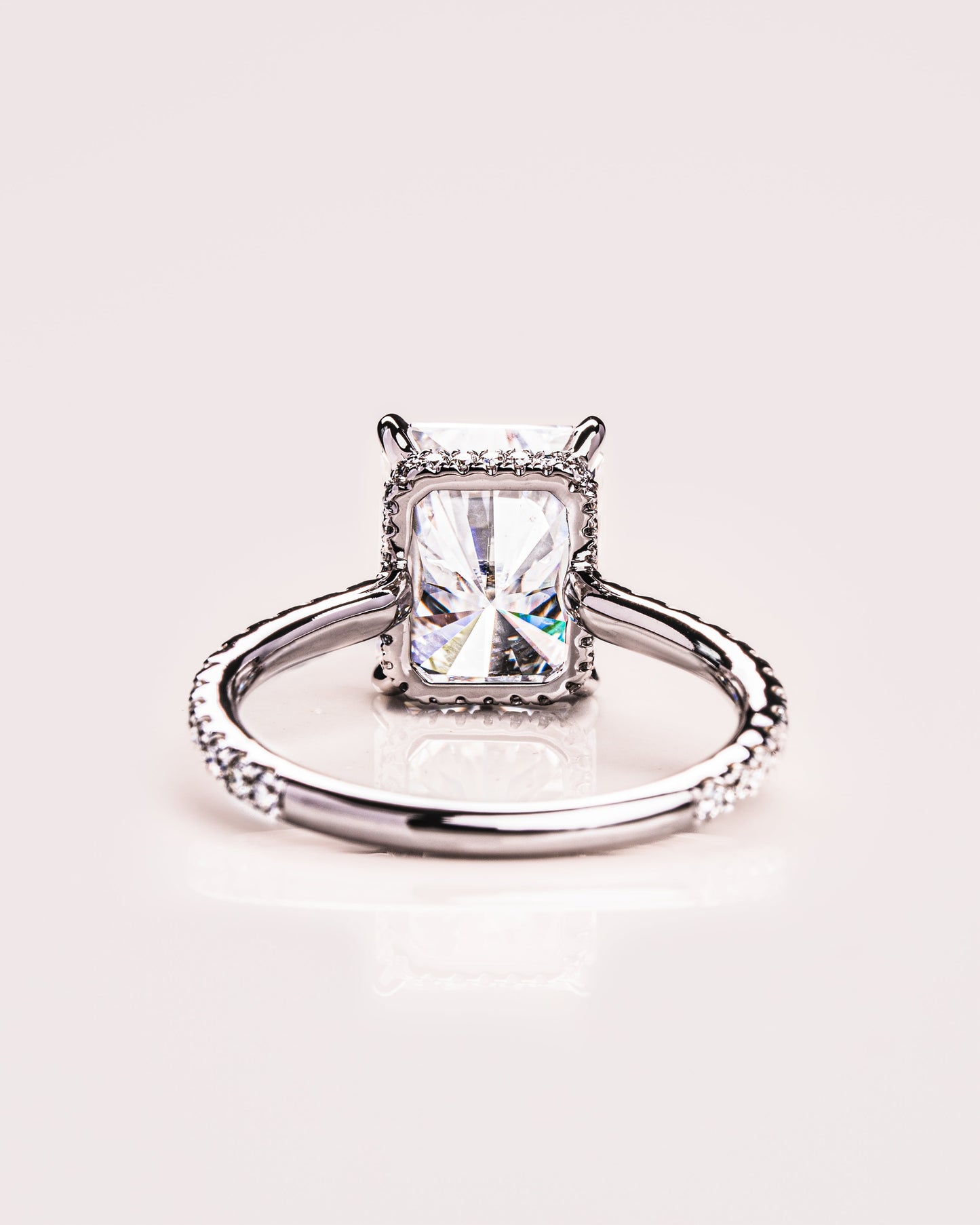 Jasmine (with Pavé) - Radiant