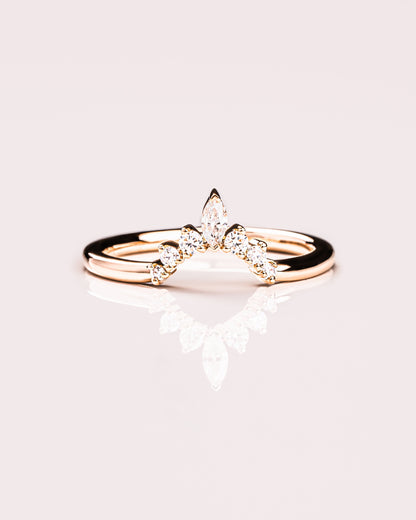 Ready to Ship - Alyssa Band
