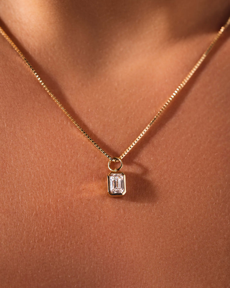 Charm - Emerald Bezel