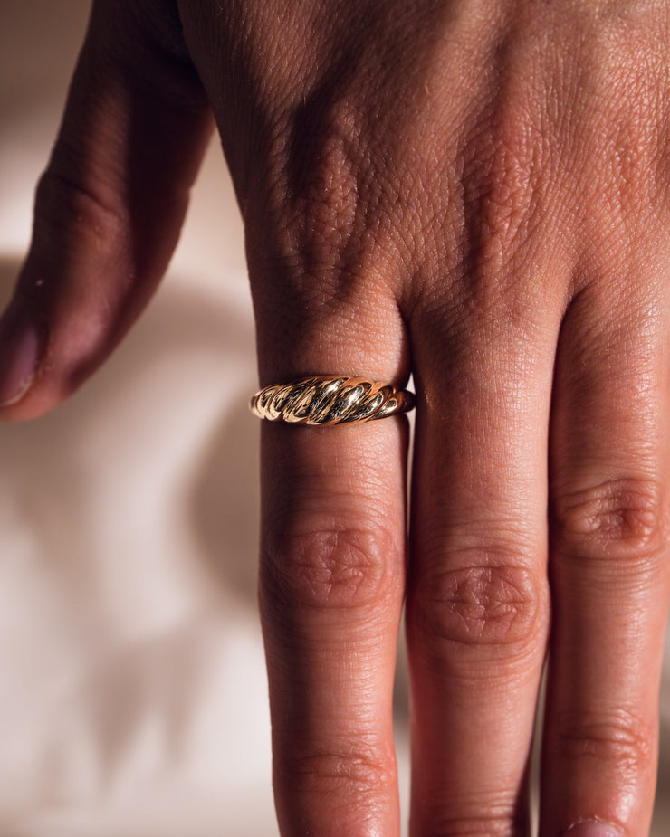 Twist Dome Ring
