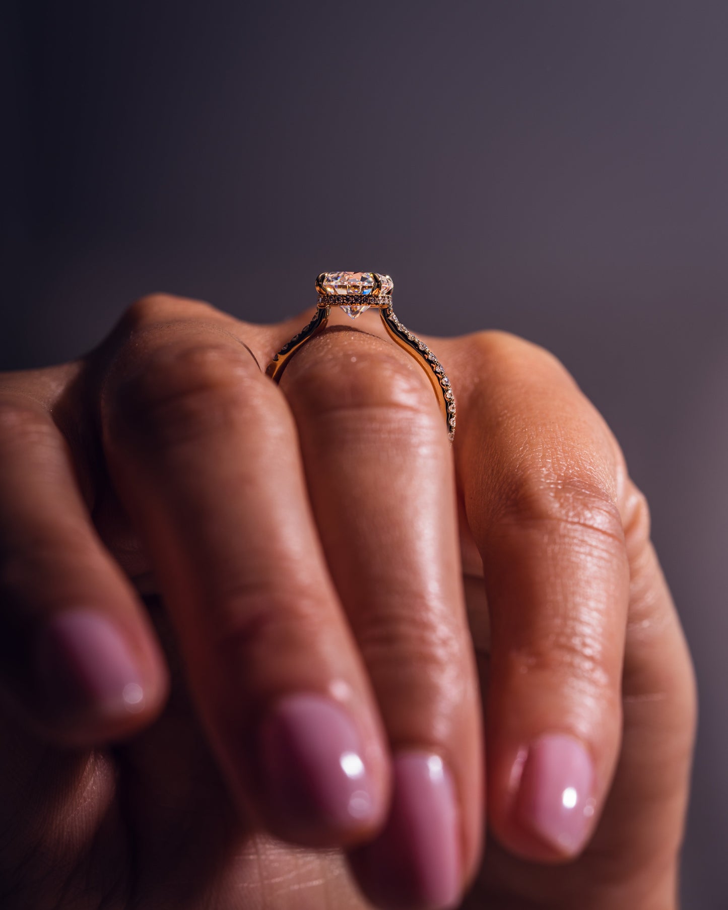Jasmine (Pavé) - Round