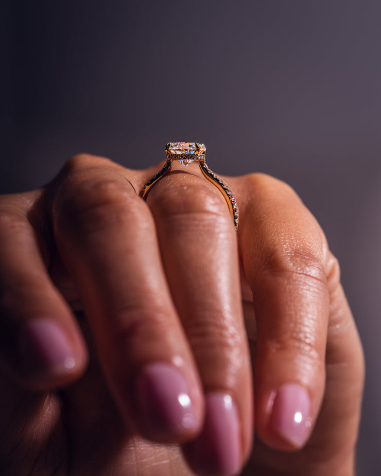 Jasmine (Pavé) - Round