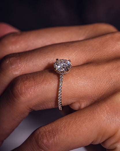 Jasmine (Pavé) - Round