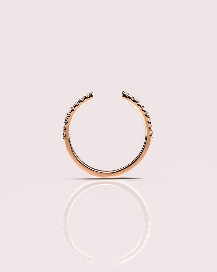 Lyndi (with Pavé)