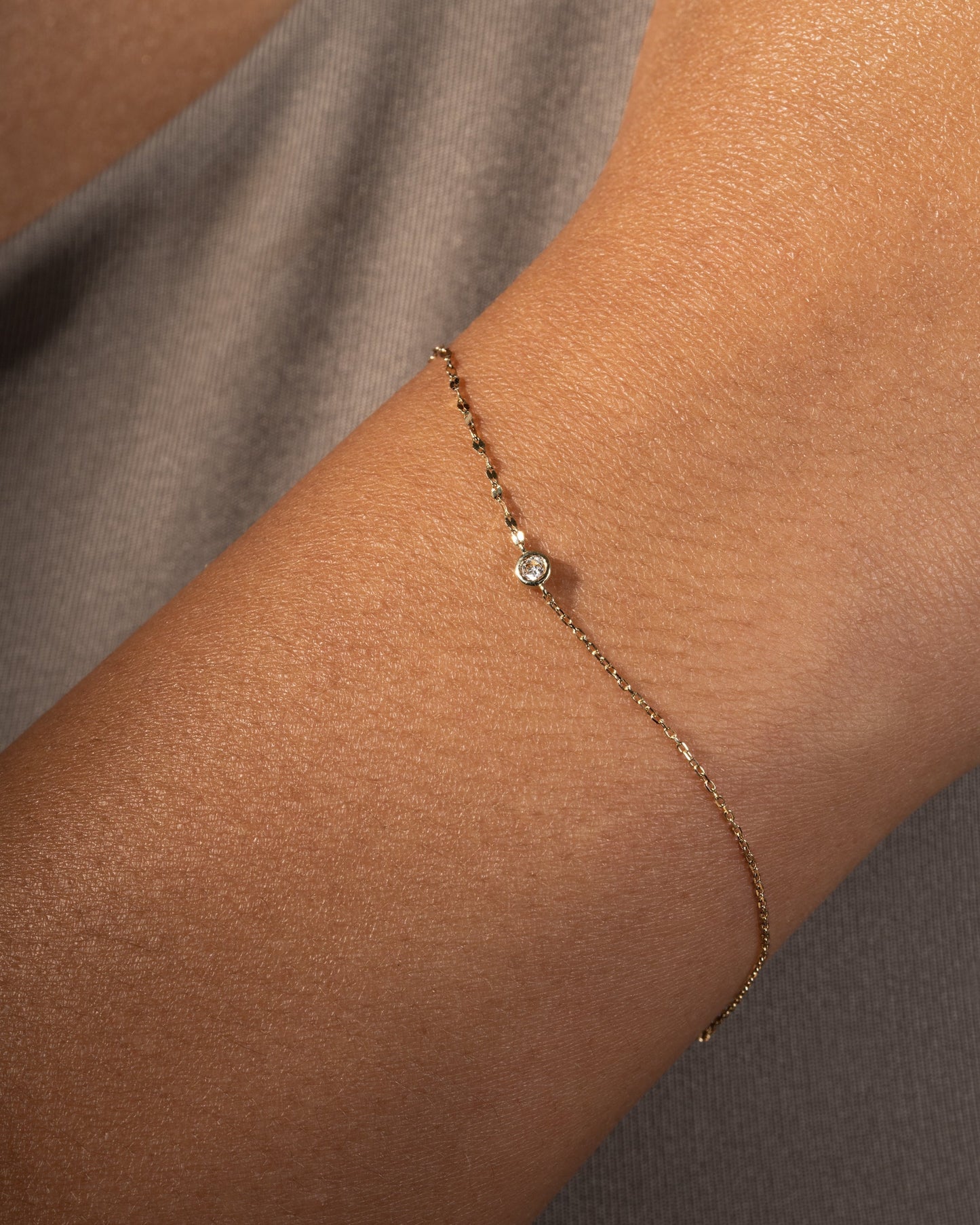 Ready to Ship - Round Bezel Bracelet