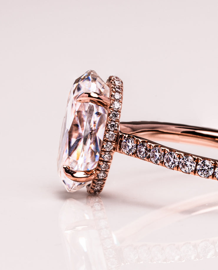 Ready to Ship - Jasmine - Crushed Ice Oval