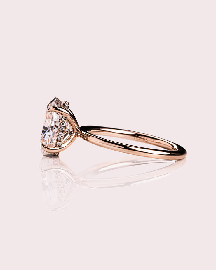 Ready to Ship - Harley - Crushed Ice Oval